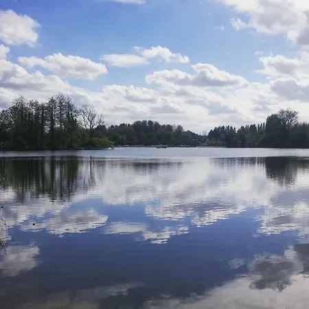 Ferme De Meraville 펜션 *